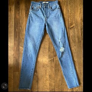 Levi’s Wedgie Skinny Jeans